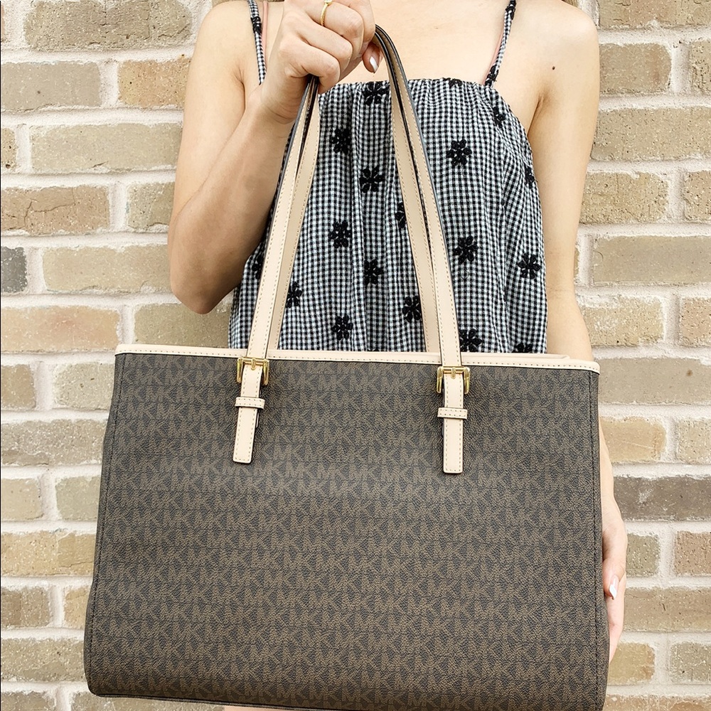 Gaby’sBags👜💕-NWT Michael Kors Travel Large Tote - Picture 4 of 8